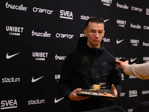 AIKs Bersant Celina i mixed zone