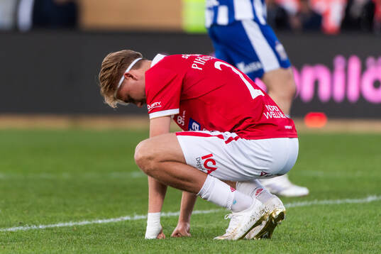 Degerfors Elias Pihlström deppar
