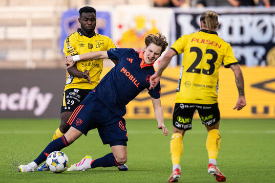 Elfsborgs Ibrahim Buhari och Djurgårdens August Priske