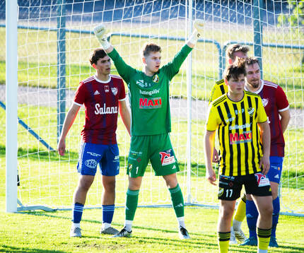 Bläddra bland fler bilder av Fotboll, DM, IFK Hässleholm - IFK Simrishamn