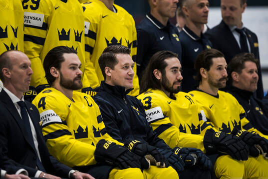 Team Manager Martin Lundby, Rasmus Andersson, coach Sam