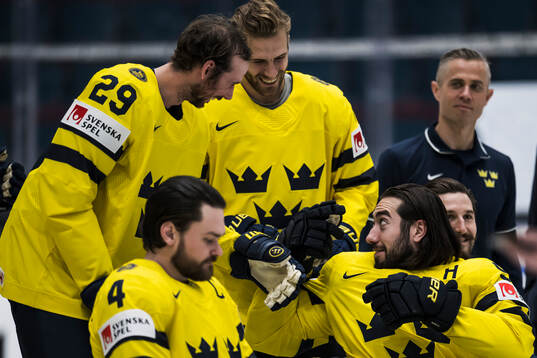 Marcus Pettersson, Alexander Wennberg and Mika Zibanejad of