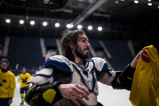 Mika Zibanejad of Sweden at a practice session