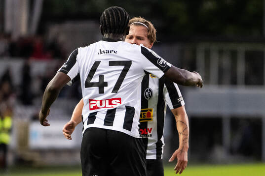 Landskronas Kofi Asare jublar