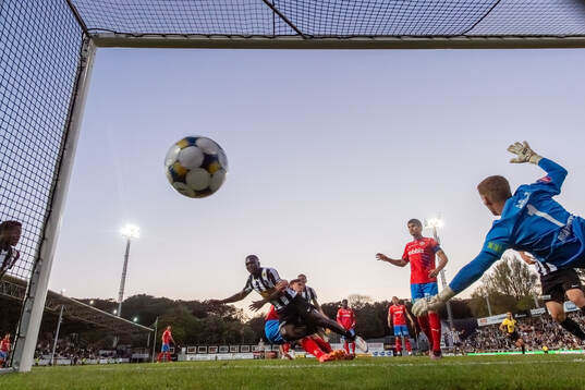 Landskronas Kofi Asare gör det matchavgörande 3-3 målet i