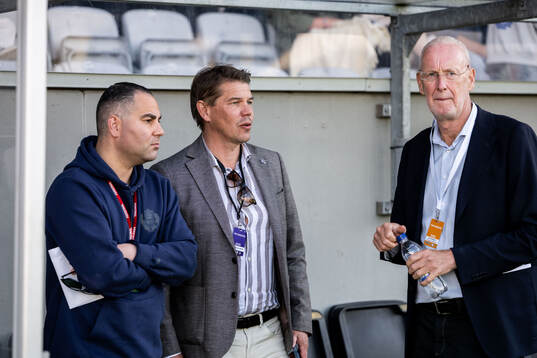 Helsingborgs klubbchef Reda Chahrour och Landskronas