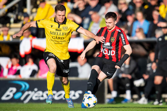 Mjällbys Jacob Bergström och Brommapojkarnas Hlynur Freyr