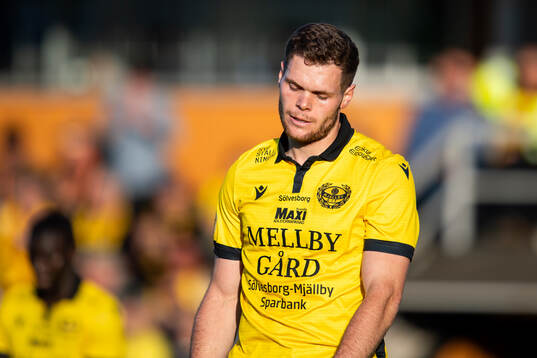 Mjällbys Jacob Bergström deppar