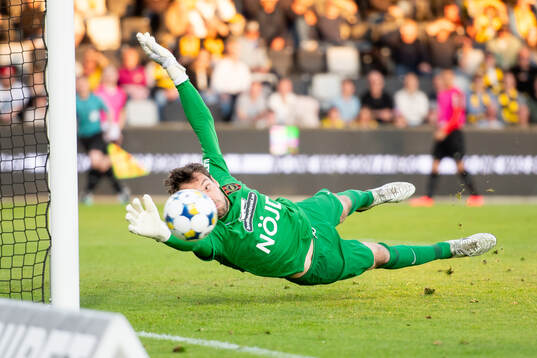 Brommapojkarnas målvakt Davor Blazevic