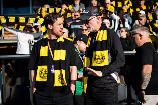 Mjällbys klubbchef Jacob Lennartsson och ordförande