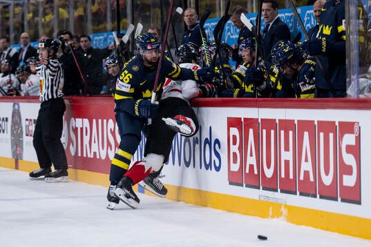 Erik Gustafsson of Sweden and Ryker Evans of Canada