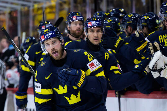 Elias Lindholm of Sweden