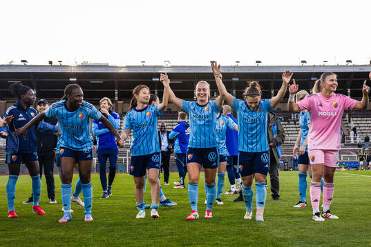 Djurgårdens Flavine Mawete Musolo, Urara Watanabe, Tove