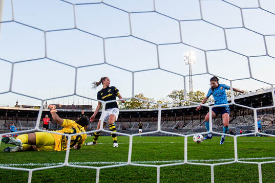 Djurgårdens Pauline Hammarlund gör 3-0