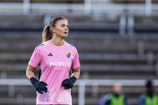 Djurgårdens målvakt Anna Aurora Koivunen
