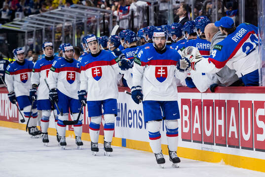 Robert Lantosi of Slovakia celebrates