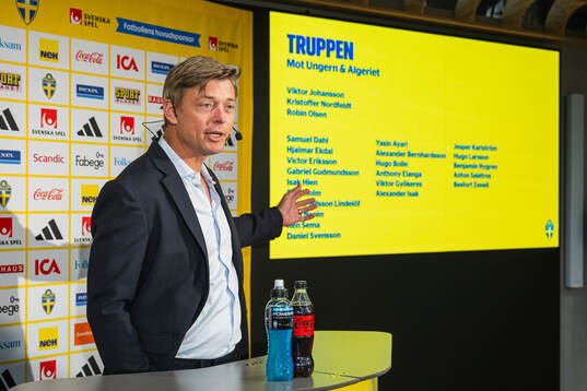 Bläddra bland fler bilder av Football, Sweden, Press conference