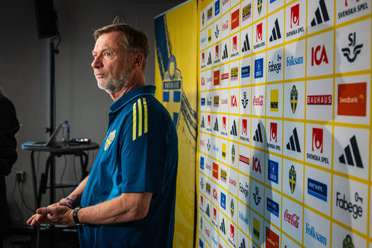 Head coach Peter Gerhardsson of the Swedish women's