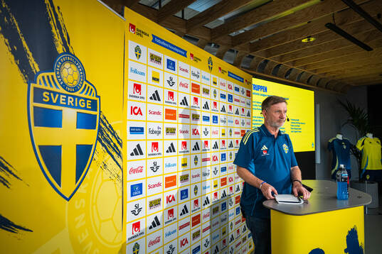 Head coach Peter Gerhardsson of the Swedish women's