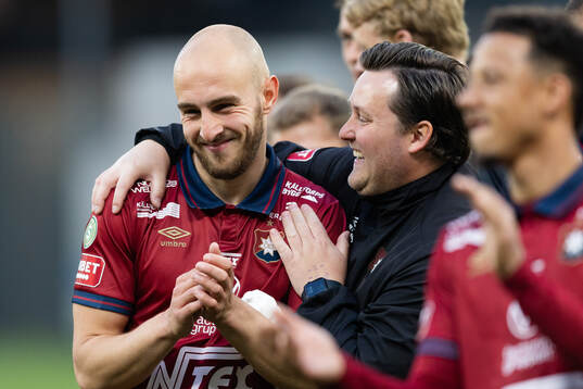 Örgrytes Amel Mujanic och assisterande tränare Jesper