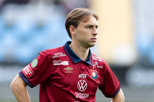 Örgrytes William Svensson  på line up