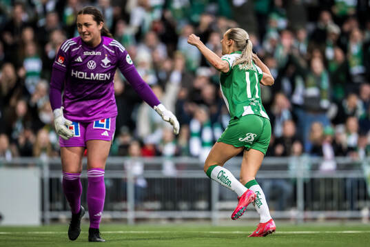 Hammarbys Ellen Wangerheim jublar