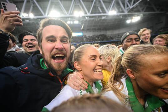 Hammarbys Alice Carlsson jublar