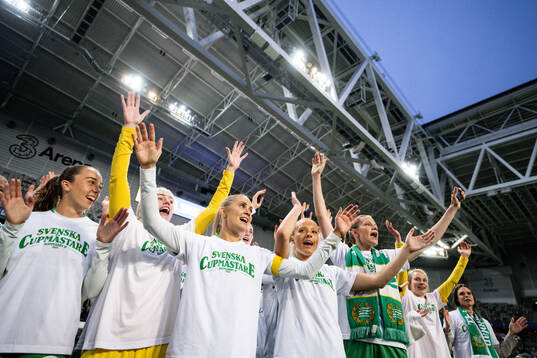 Hammarbys Athinna Persson Lundgren, Moa Edrud, Alice