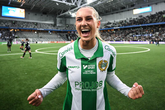 Hammarbys Ellen Wangerheim jublar