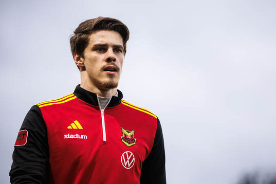 Östersunds målvakt Adam Benediktsson