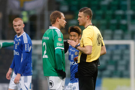 Brages Alexander Zetterström och Domare Erik Mattsson
