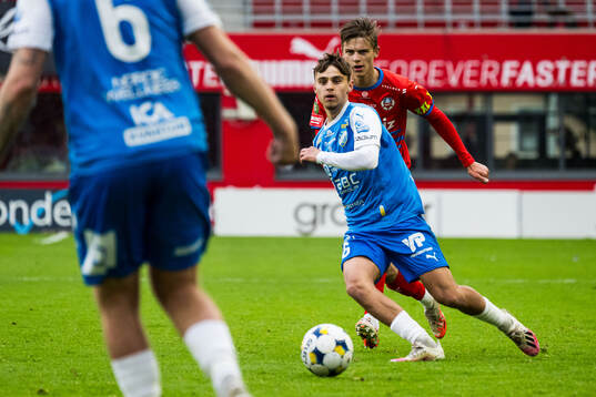 Oddevolds Emir Derviskadic och Helsingborgs Adrian Svanbäck