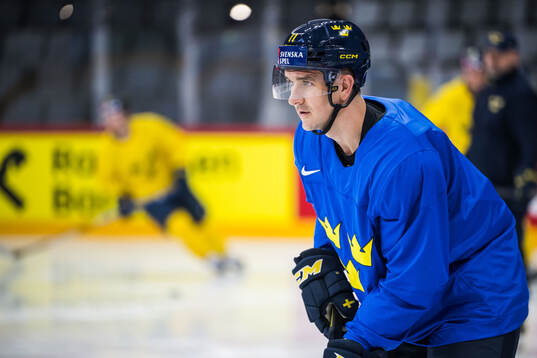 Mikael Backlund of Sweden at a practice session
