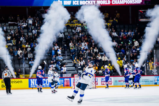 Mikko Lehtonen of Finland looks dejected