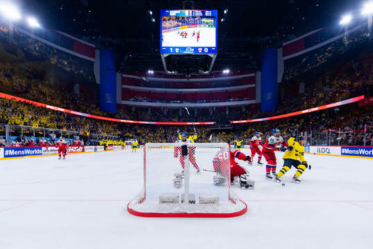 Lucas Raymond of Sweden celebrates
