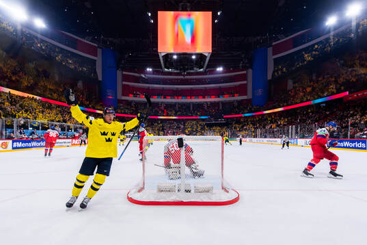 Lucas Raymond of Sweden celebrates