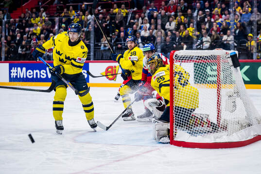 William Karlsson, Rasmus Sandin and goaltender Jacob