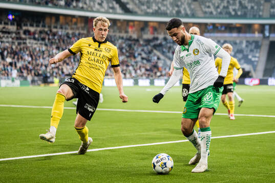Mjällbys Herman Johansson och Hammarbys Abdelrahman Boudah