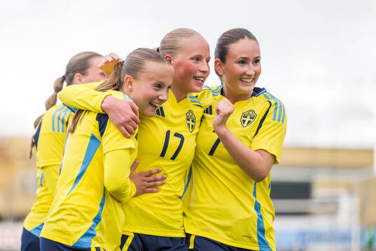 Sveriges Fanny Peterson, Stina Myrén och Alice Rådsjö
