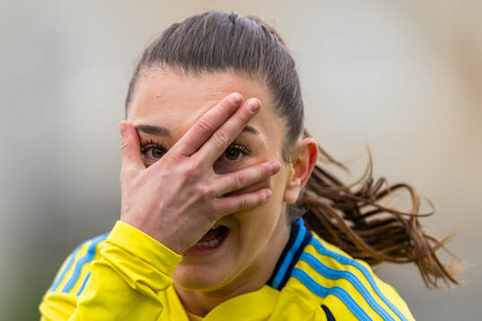 Bläddra bland fler bilder av Fotboll, F16, Sverige - Österrike
