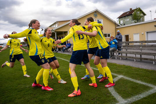 Sveriges Ebba Hertzell, Ellie Junetoft, Ella Edstrand,
