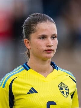 Sveriges Ella Edstrand vid line-up