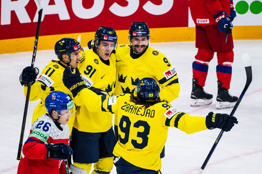 Leo Carlsson of Sweden celebrates the 1-0 goal with