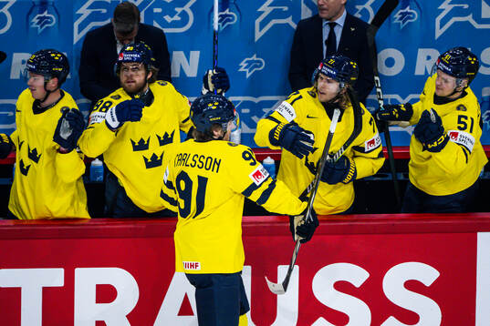 Leo Carlsson of Sweden celebrates the 1-0 goal with