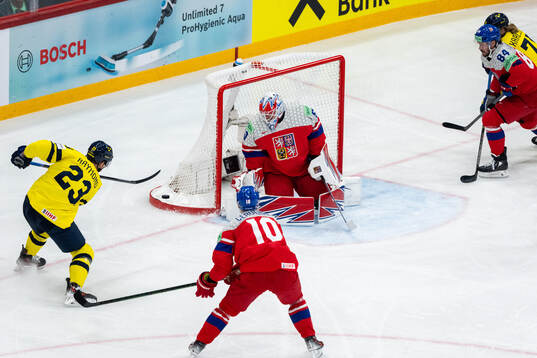 Lucas Raymond of Sweden and Karel Vejmelka of Czech Republic