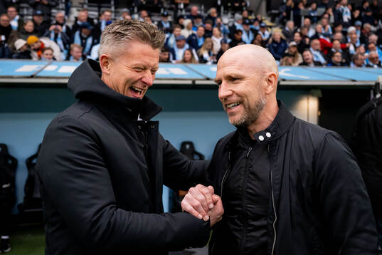 AIKs tränare Mikkjal Thomassen och Malmö FFs tränare