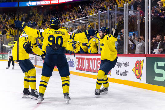 Leo Carlsson, Marcus Johansson and Mika Zibanejad of Sweden