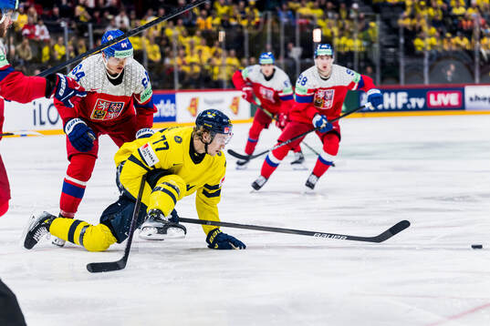 Simon Edvinsson of Sweden
