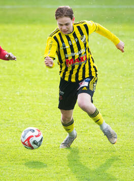 Bläddra bland fler bilder av Fotboll, division 2, IFK Hässleholm - Växjö Norra
