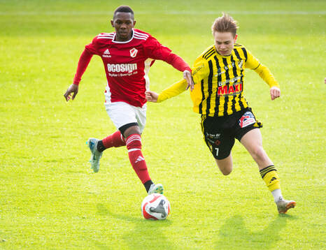 IFK Hässleholms Max Persson i matchen i division 2 mellan